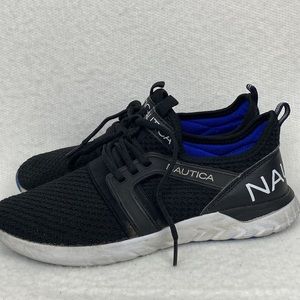 Nautica Black & blue/white Girls Shoes Size 4 Preowned